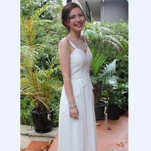 Meet your Posher, Sarra